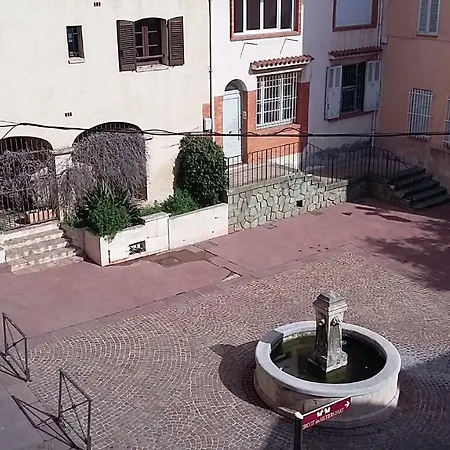 Splendide Studio Au Cœur Historique De Apartamento *
